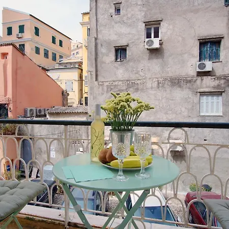 Alexandrina's Corfu Center Apartment *
